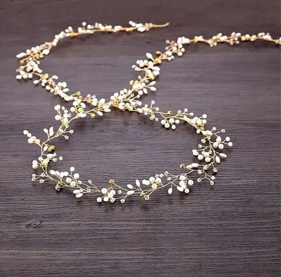 Tocado dorado