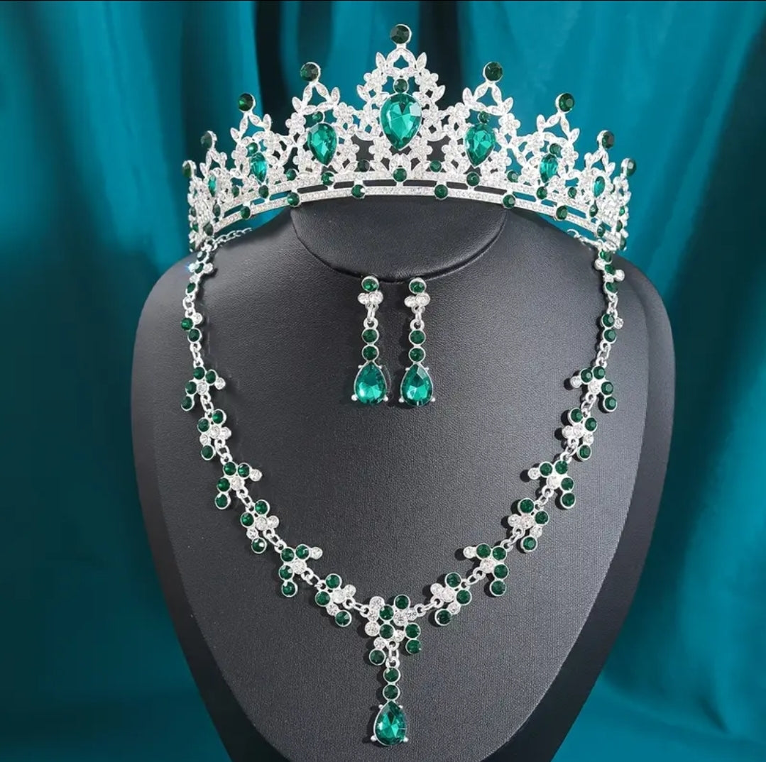 Princesa con diamantes verdes