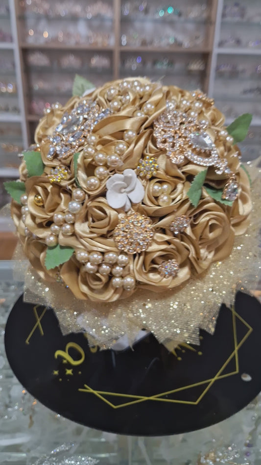 Bouquet Dorado A2
